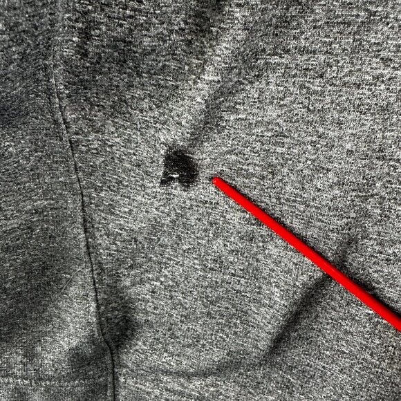 Eddie Bauer SweatShirt Mens XL Gray Long Sleeve Logo FLAW Burn Mark on Front - Picture 7 of 9